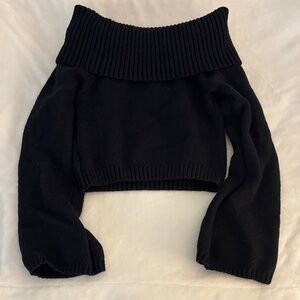 Thick Off-Shoulder Cropped Sweater